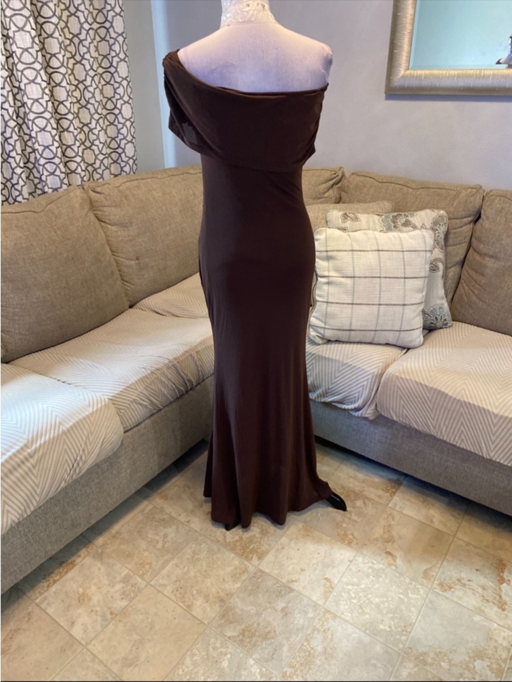 New Women Medium Off The Shoulder Brown Ruched Formal Dress - Picture 9 of 11
